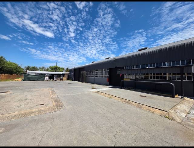 1,450M² WAREHOUSE TO LET IN ALRODE